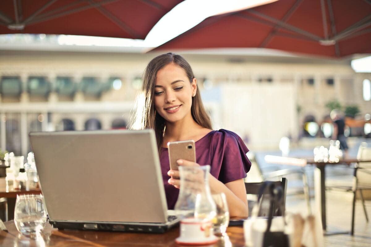 Blogový článek Závislost na telefonu může způsobit vážné psychické poruchy. Pečujte o své zdraví pomocí digitálního detoxu